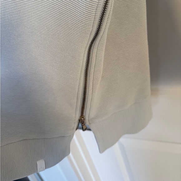 Varley Manning Crew Sweatshirt - Picture 5 of 5